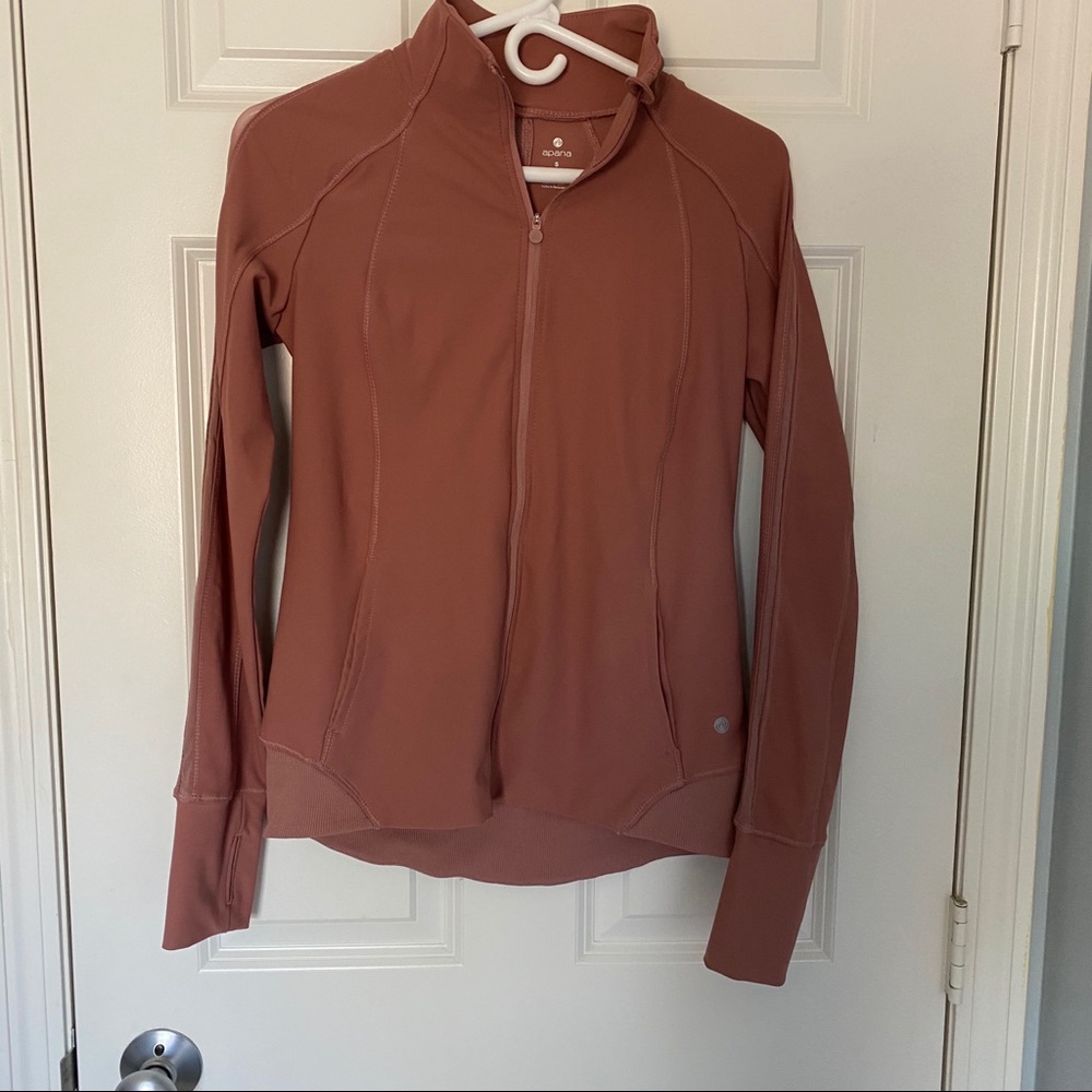 Maybe Zip Up
